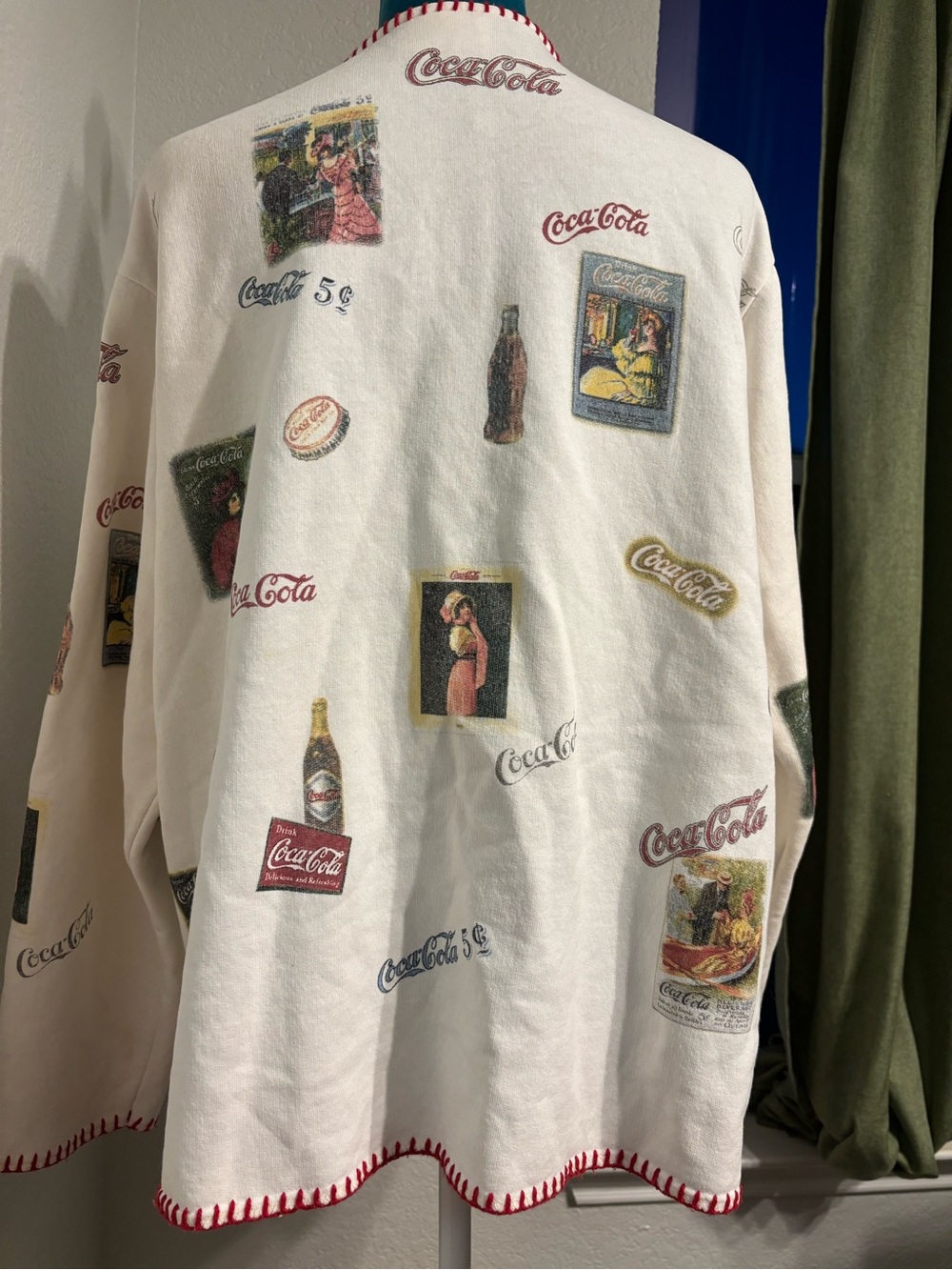 Y2K Vintage Grannycore Coca Cola sweater button down front XL - Picture 2 of 6
